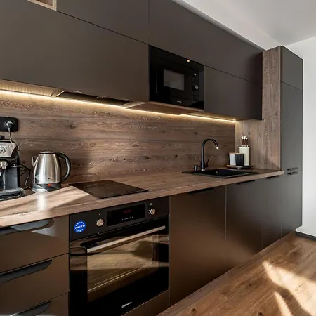 Apartment Luxury Redefined In Center - Elevate Your In A Smart And Modern *