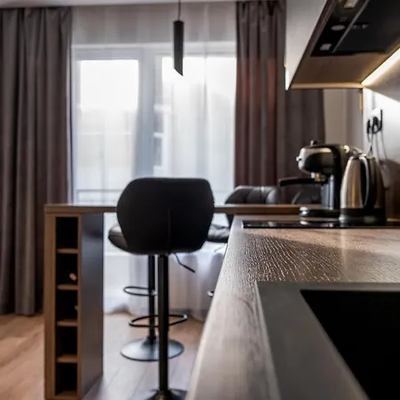 Apartment Luxury Redefined In City Center - Elevate Your In A Smart And Modern *