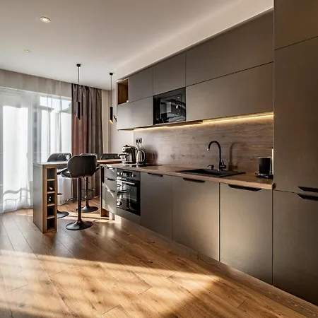 Apartment Luxury Redefined In City Center - Elevate Your In A Smart And Modern
