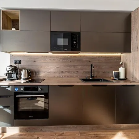 Luxury Redefined In City Center - Elevate Your In A Smart And Modern Apartment