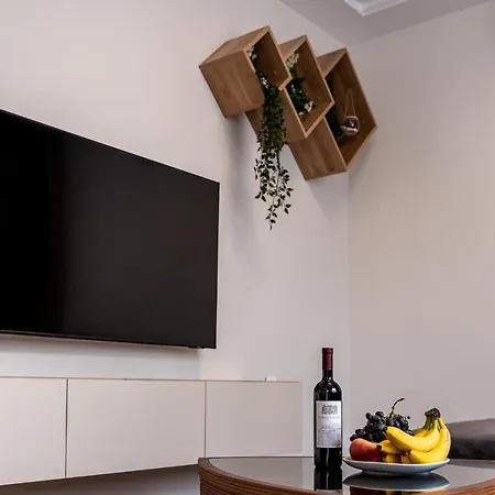 Luxury Redefined In City Center - Elevate Your In A Smart And Modern Apartment